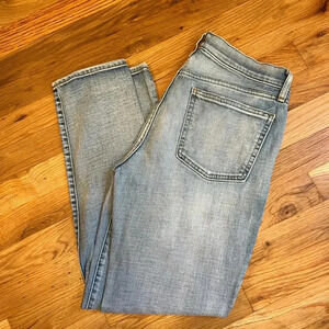 GAP Best Girlfriend Denim Distressed Light Wash Size 27